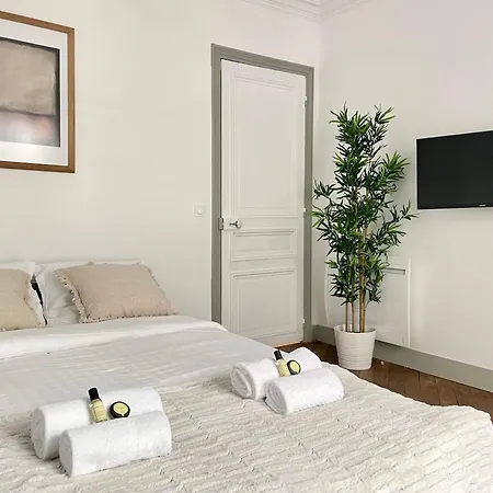 1590 - Chic Montmartre In Olympic Games 2024 Apartment